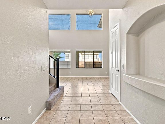 4th image of 25777 W MIAMI Street