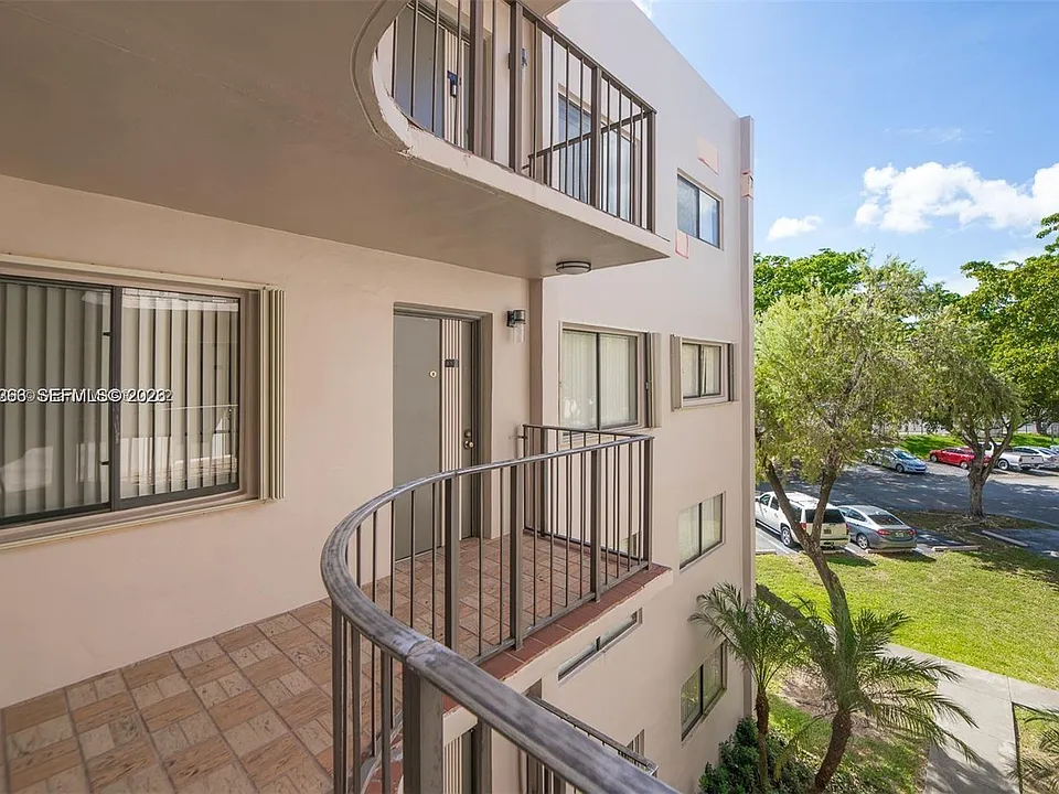 8650 SW 133rd Avenue Rd #312