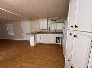 4001 Gloria Dr, Granbury, TX 76049