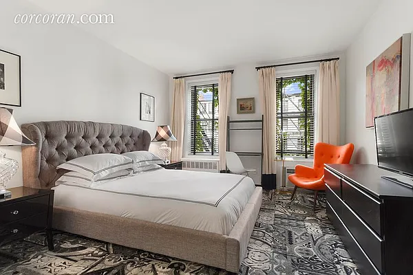 Sold by Corcoran | media 1