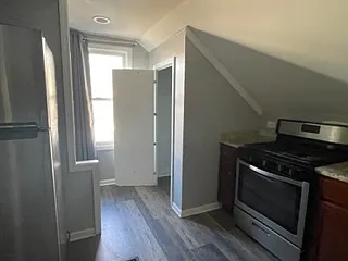 608 Cooper Avenue - 1 — Photo 3