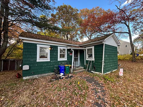 75 Grant St Photo 1