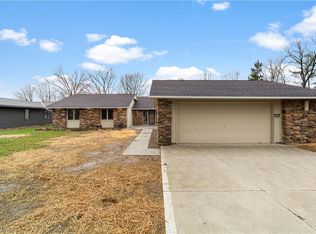 10838 Gate Post Rd, Strongsville, OH 44149