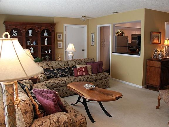 3rd image of 71 Homer Ln APT F
