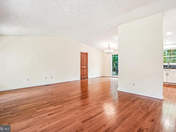 2nd image of 958 Tympani Ct