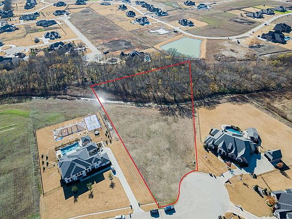 3rd image of 955 Bentwater Dr Lot 15R