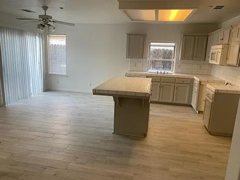 6194 W San Ramon Ave — Photo 2