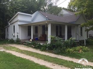 829 E 13th St, Lawrence, KS 66044