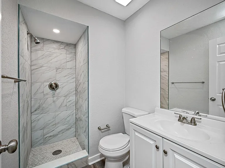 The Flats at Tarpon Springs — Photo 9