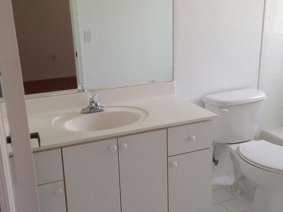 4th image of 8850 W Flagler St APT 7