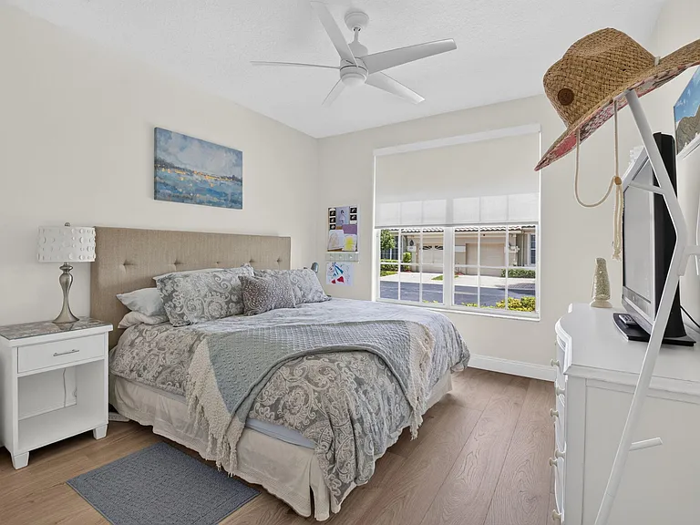 17234 Boca Club Blvd #104 — Photo 30