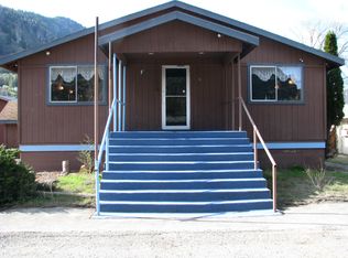 14 Palmer Ave, Loomis, WA 98827