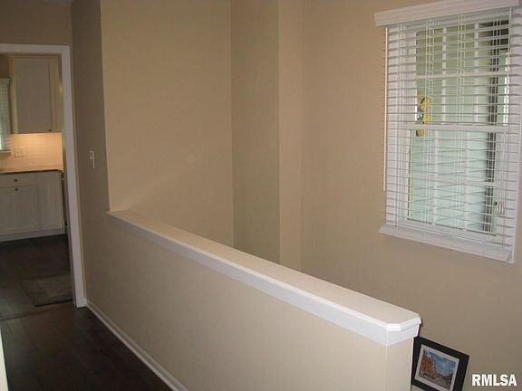 5th image of 20 Thornwood Ct #10