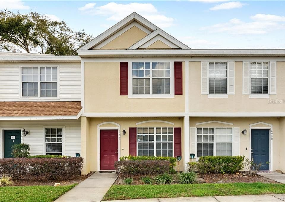 1st image of 6992 Woodlake Dr