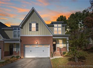 58 Hawk Ridge Dr, Spring Lake, NC 28390