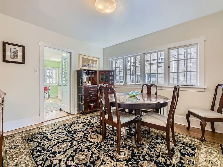 720 Josephine St — Photo 10