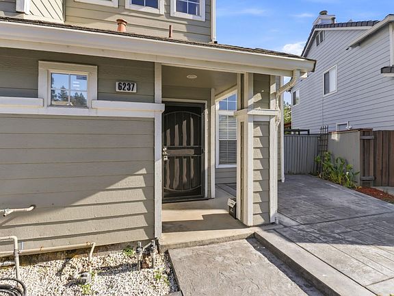 4th image of 6237 Ginashell Cir