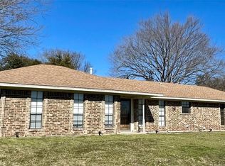 101 Willow Lake Ln, Crandall, TX 75114