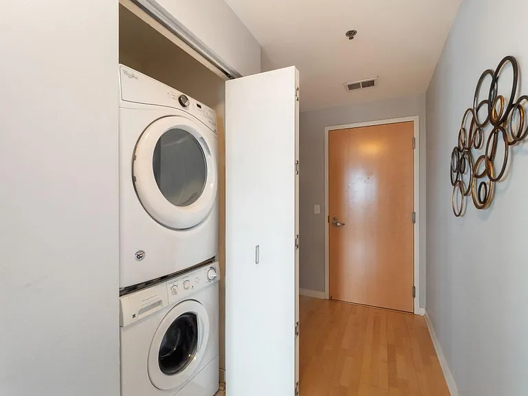 929 Portland Ave #2405 — Photo 20