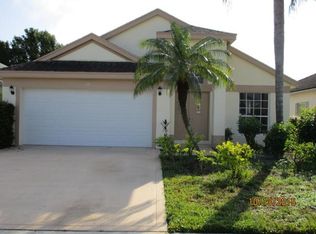 175 Saratoga Blvd E, Royal Palm Beach, FL 33411