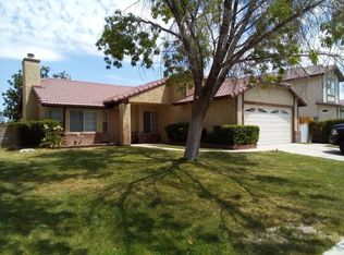 3353 West St #J2, Lancaster, CA 93535