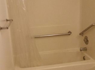 405 W Peru St APT B2, Princeton, IL 61356