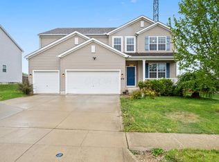 5690 Queen Victoria St, Groveport, OH 43125