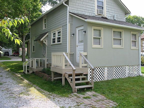 4th image of 3604 Sanford Ave