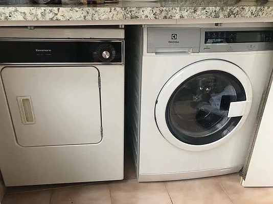 Rented by Century 21 Premier  | media 20