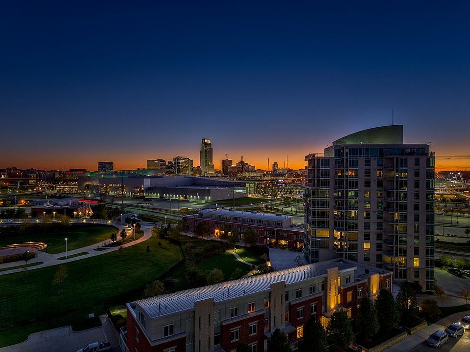 1st image of 555 Riverfront Plz APT 301