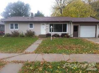 519 S Isadore St, Mitchell, SD 57301