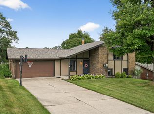 10125 Indian Hill Dr, Union, KY 41091
