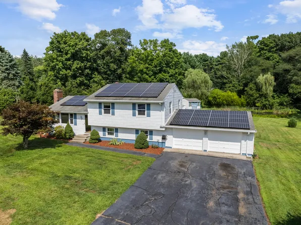 22 Dorie Drive, North Branford, CT 06471