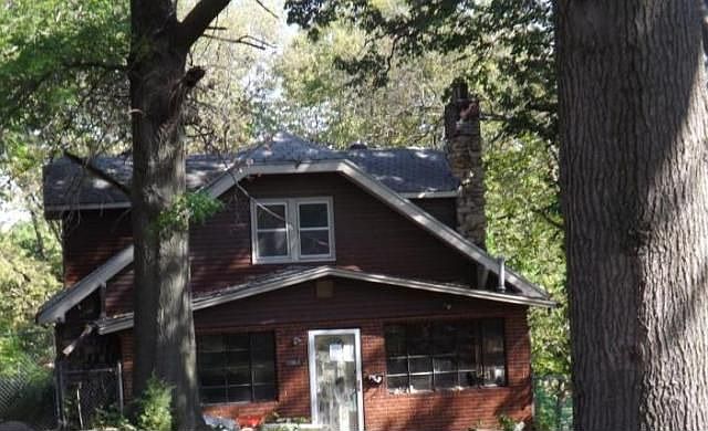 1st image of 10810 E 25th Ter S