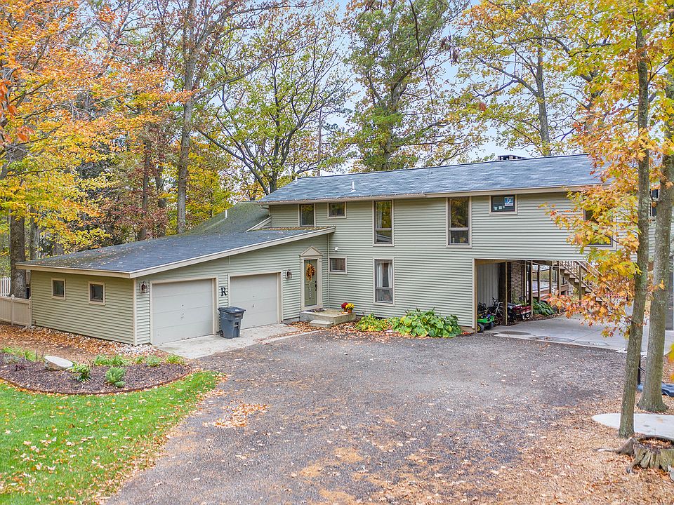 1st image of 5313 W Lakeview Dr