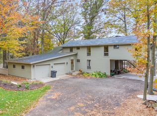 5313 W Lakeview Dr, Hart, MI 49449
