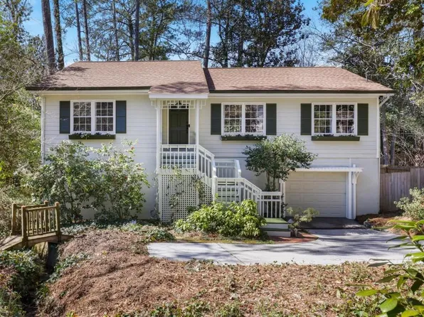 2484 Oldfield Rd NW, Atlanta, GA 30327
