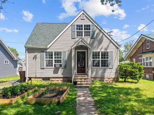 342 Nicolet Blvd, Menasha, WI 54952