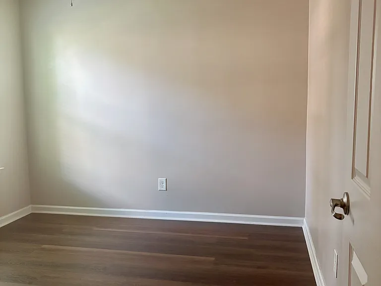 4413 Roundwood Ct — Photo 12