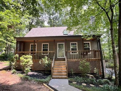 103 Capital Ln, Forest, VA, 24551