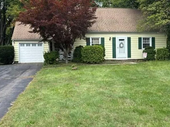 89 Pool Rd, North Haven, CT 06473