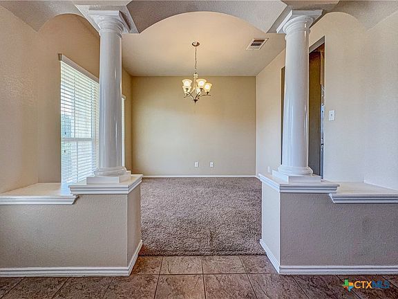 5th image of 2507 Black Orchid Dr