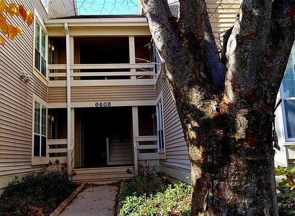 2nd image of 6608 Jupiter Hills Cir