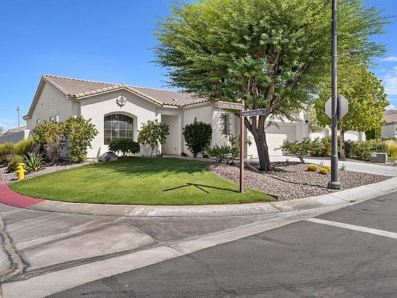2nd image of 80181 Camino San Mateo