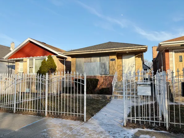 5353 S Sacramento Ave, Chicago, IL 60632