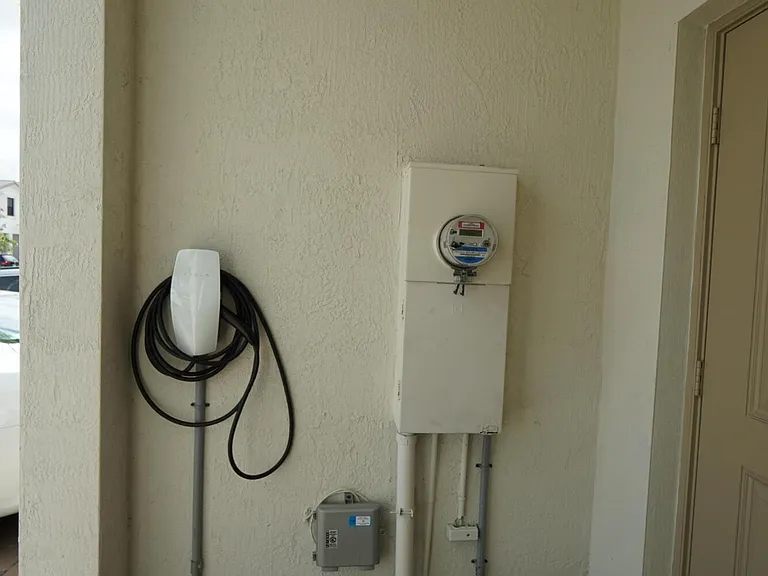 23010 SW 128th Pl — Photo 38