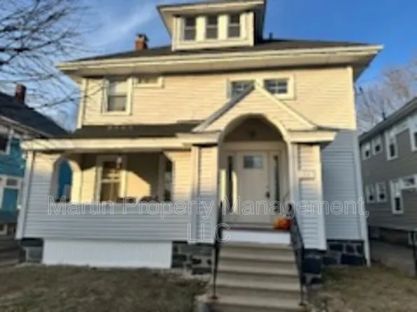 24 Cushing St, Medford, MA