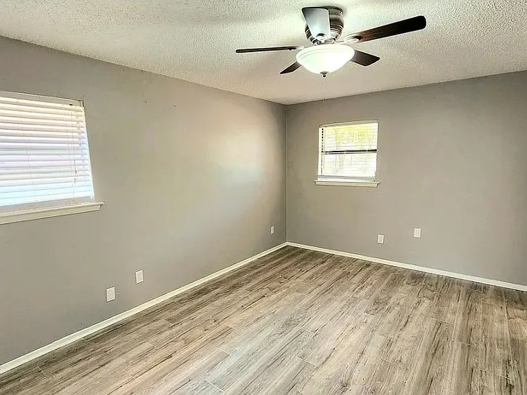 822 Lakeview Rdg — Photo 15