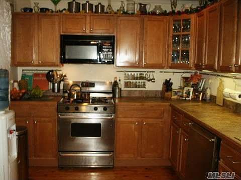3rd image of 38 N Bayles Ave
