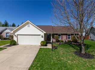 11468 Meadowlark Cir, Fishers, IN